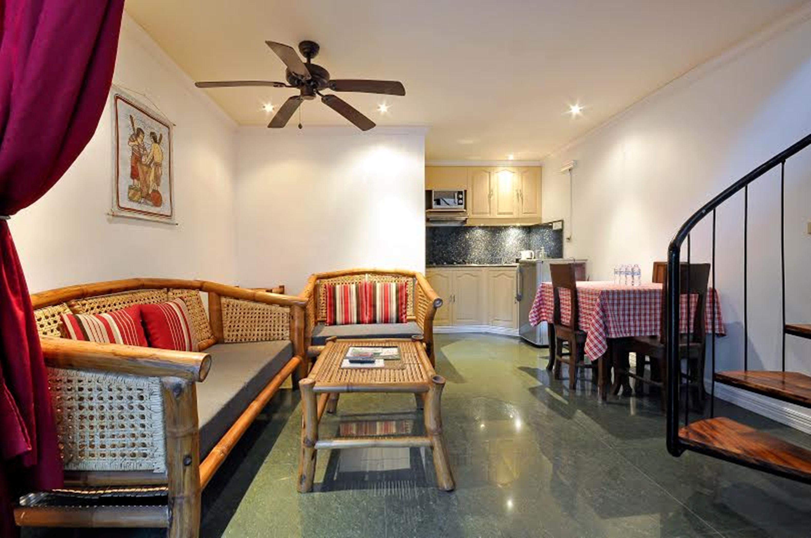 Balabag  Nirvana Beach Resort מראה חיצוני תמונה
