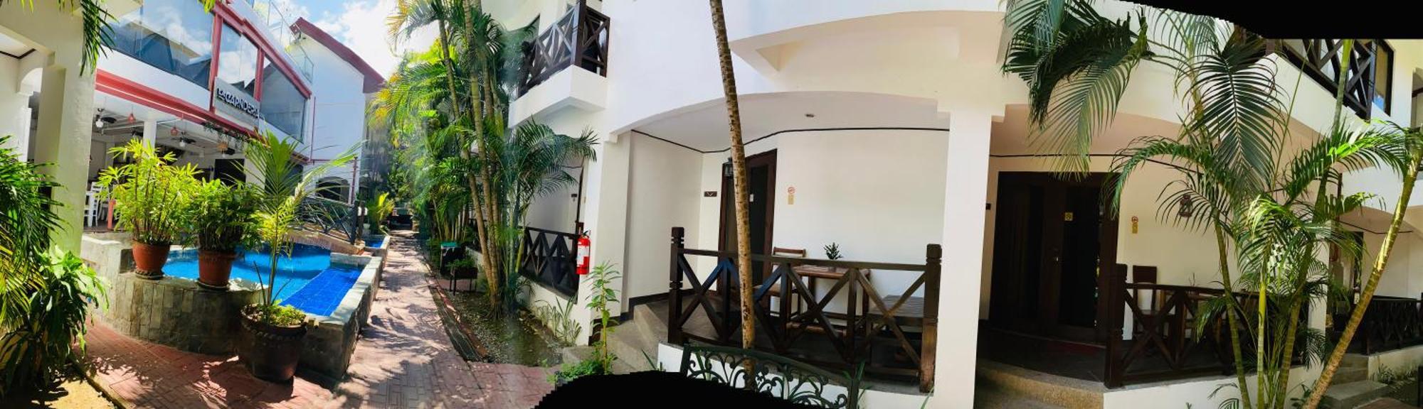 Balabag  Nirvana Beach Resort מראה חיצוני תמונה